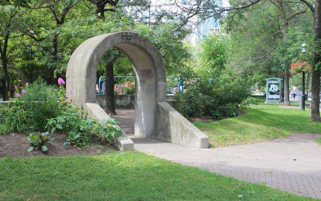 Decorative arch at David Crombie Park